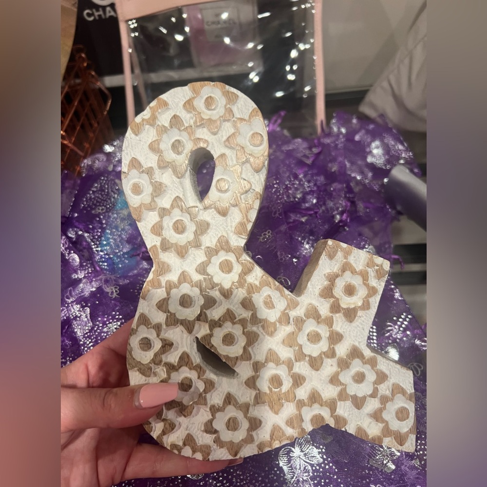 wooden floral & symbol cynthia rowley decor accent